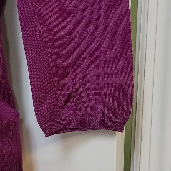 3/4 Sleeve Purple Silk Blend V-Neck Sweater - Picture 3 of 6